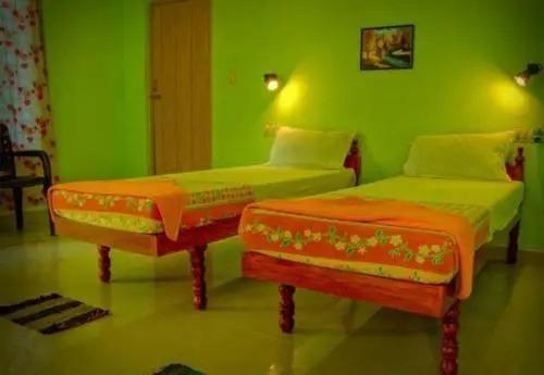 Ковалам: Shirleys Beach Hotel