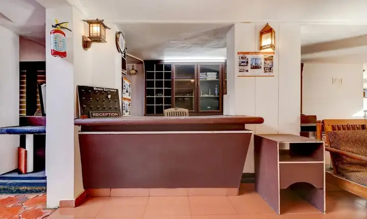 Shirleys Beach Hotel — фото 2