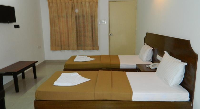 Бангалор: Oyo Sky Palace Near Lalbagh Botanical Garden