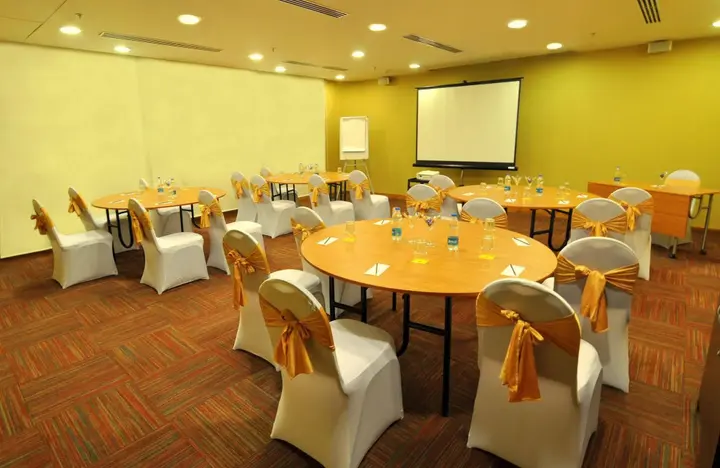 Эрамаллур: Keys Select by Lemon Tree Hotels, Kochi