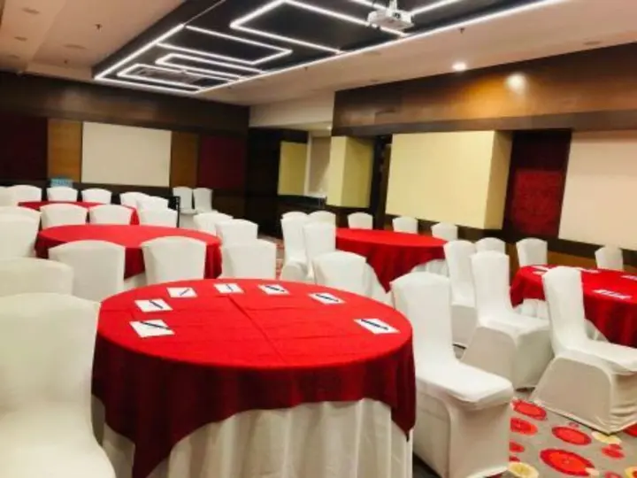 Джайпур: Nirwana Hometel Jaipur