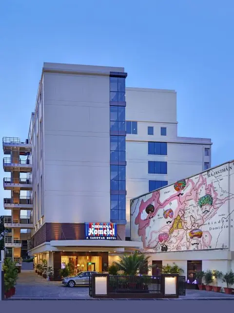 Джайпур: Nirwana Hometel Jaipur