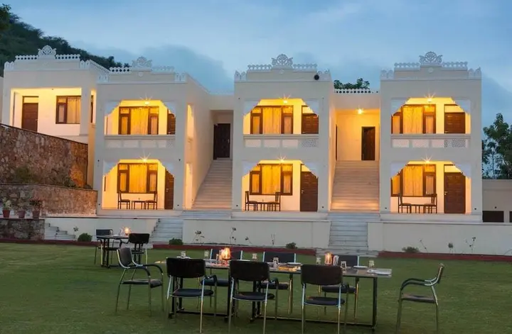 Удаипур: Hill Garden Retreat