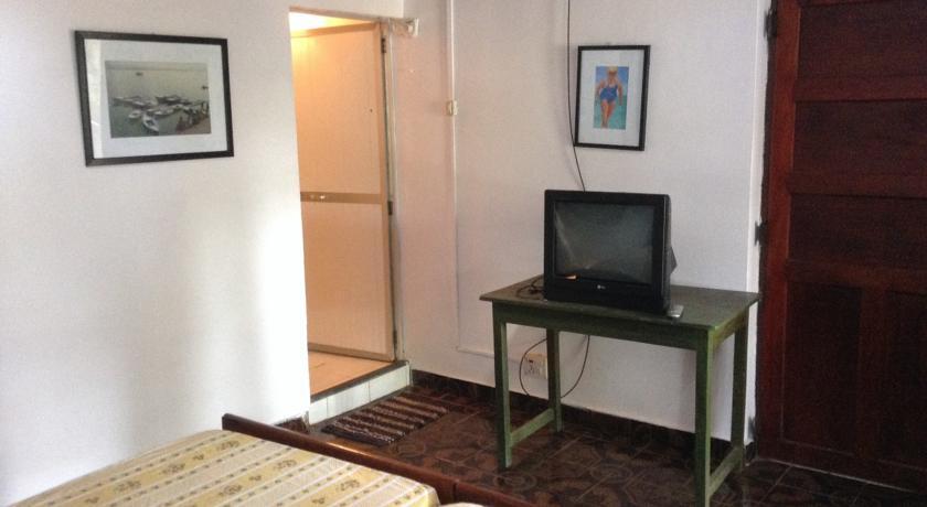 Бага: Joanita Guest House
