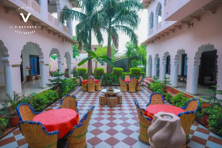 Фатехпур-Сикри: Hotel Kiran Vilas Palace