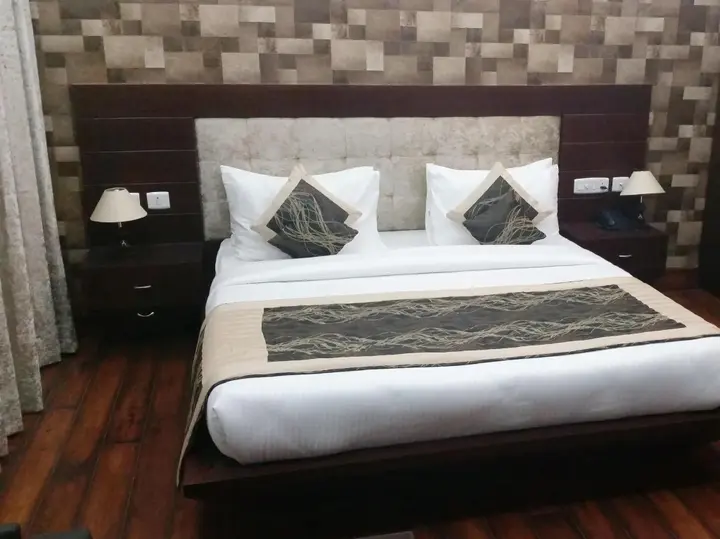 Гуруграм: Tavisha Villa