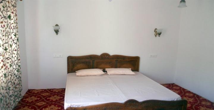 Шринагар: Hotel Royale Jannat