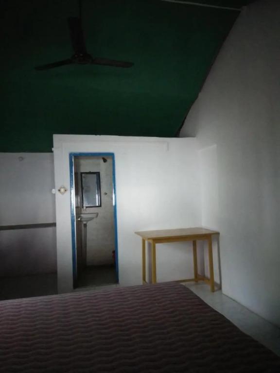Арамбол: Goroomgo Om Ganesh Naik Cliff Side Guest House Goa