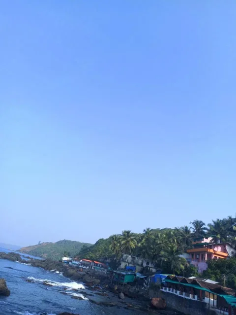 Арамбол: Goroomgo Om Ganesh Naik Cliff Side Guest House Goa