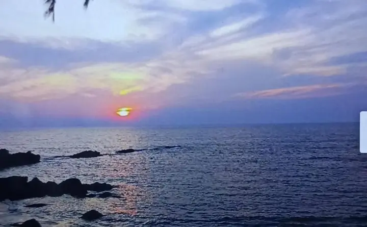 Арамбол: Goroomgo Om Ganesh Naik Cliff Side Guest House Goa