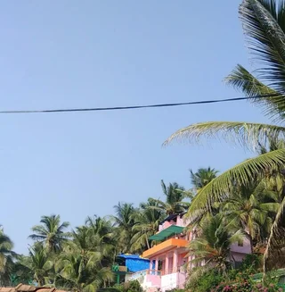 Арамбол: Goroomgo Om Ganesh Naik Cliff Side Guest House Goa