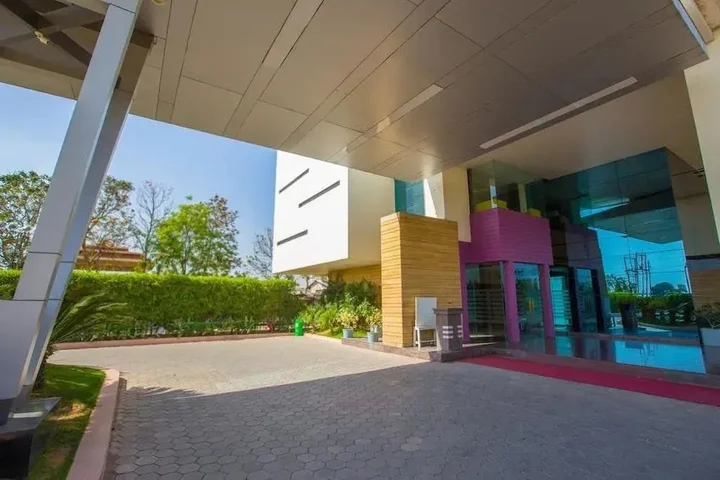 Индаур: Hotel Waterlily Indore