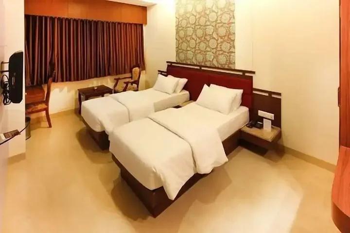 Нашик: Hotel Seven Heaven