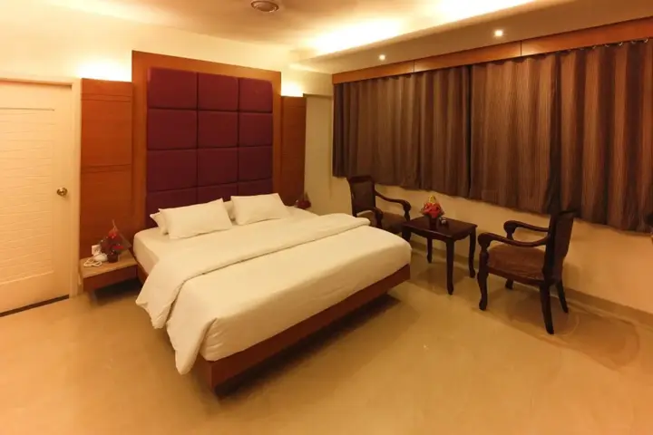 Нашик: Hotel Seven Heaven
