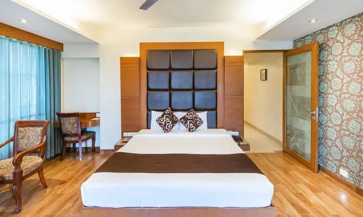 Нашик: Hotel Seven Heaven