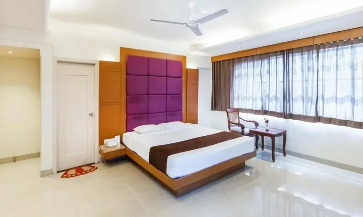 Нашик: Hotel Seven Heaven