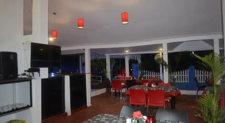 Морджим: The Long Bay Hotel