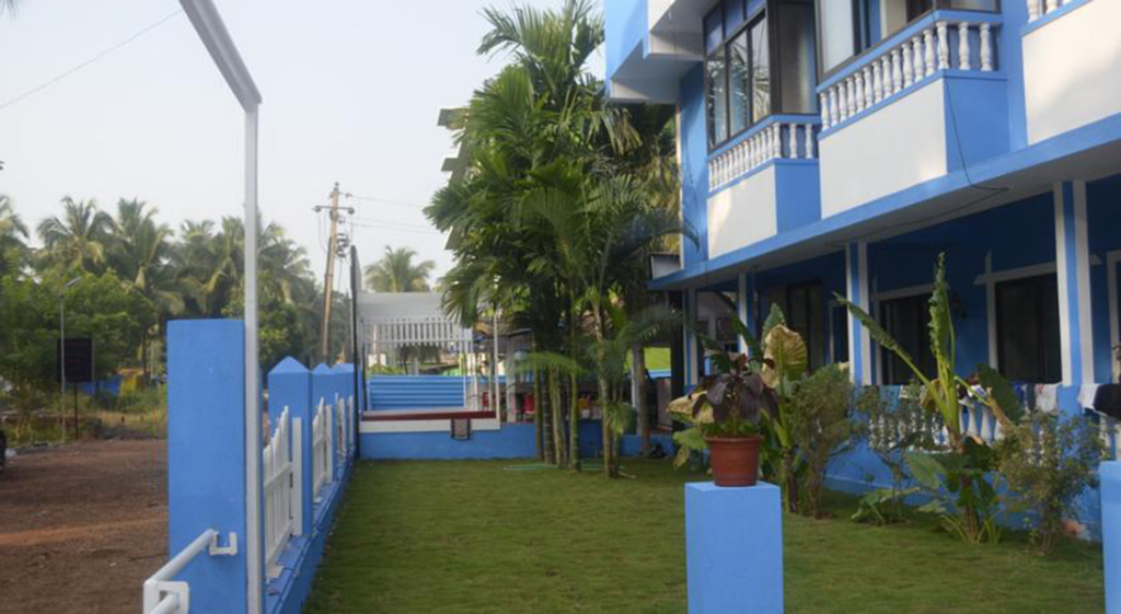 Морджим: The Long Bay Hotel