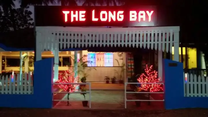 Морджим: The Long Bay Hotel