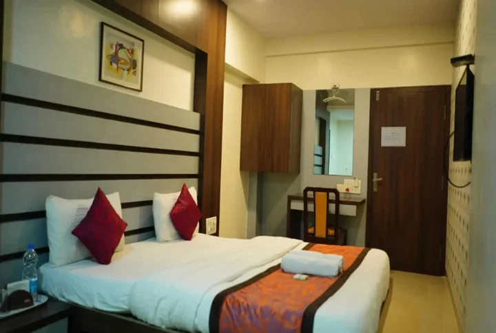 Нави-Мумбай: Sai Sharan Stay Inn