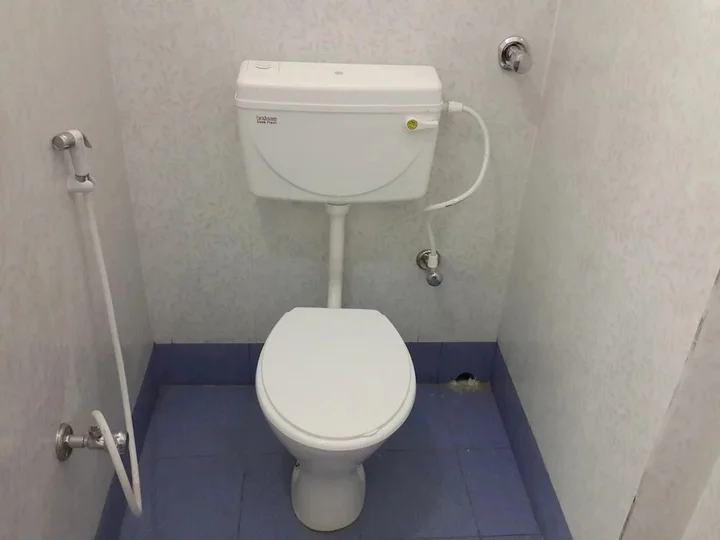 Болпур: Lodge Lipika