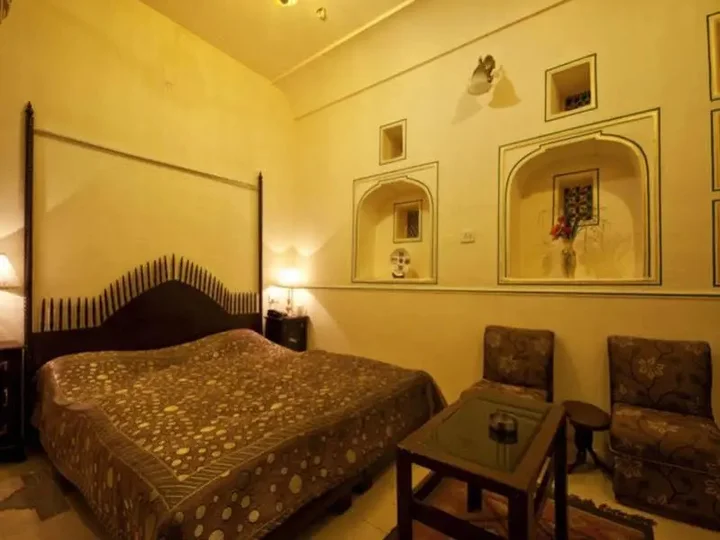 Хому: Bara Bungalow Kalwar, Jaipur - A Rosakue Collection