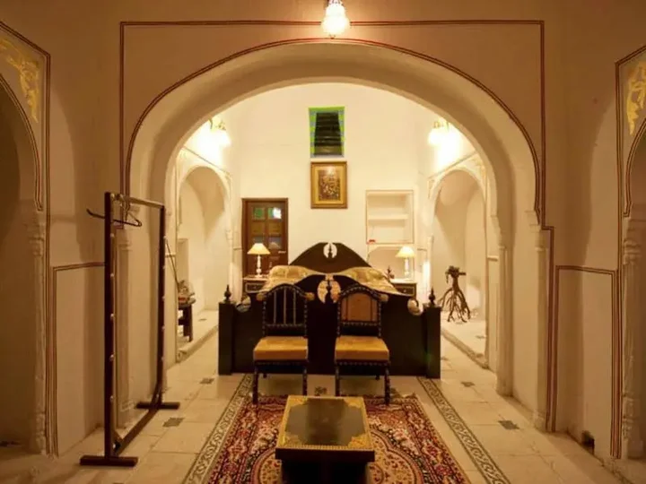 Хому: Bara Bungalow Kalwar, Jaipur - A Rosakue Collection