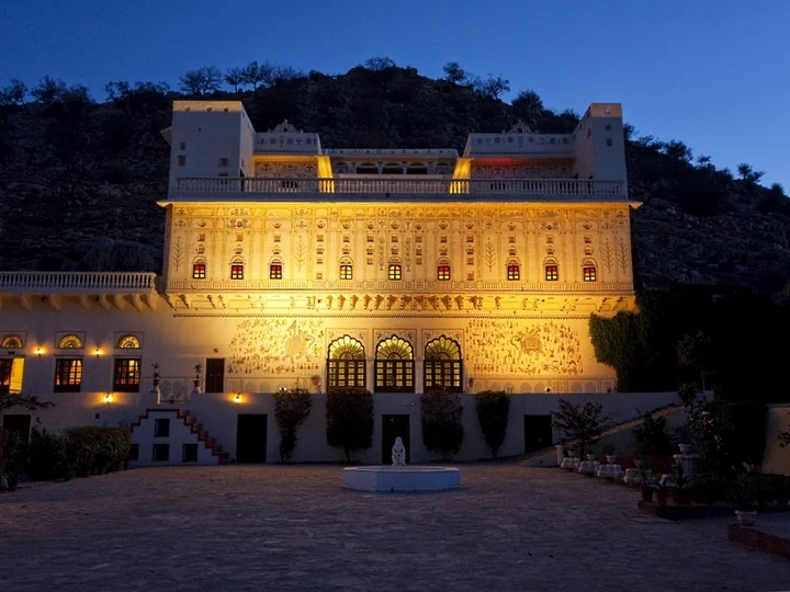 Хому: Bara Bungalow Kalwar, Jaipur - A Rosakue Collection