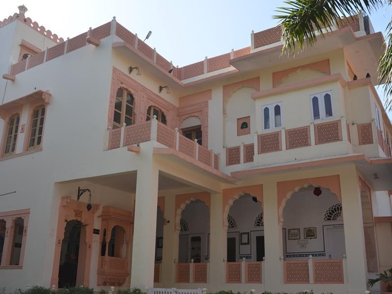 Биканер: Hotel Kishan Palace Heritage
