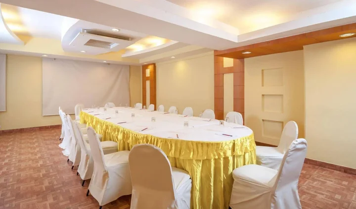 Маргао: Nanutel Margao