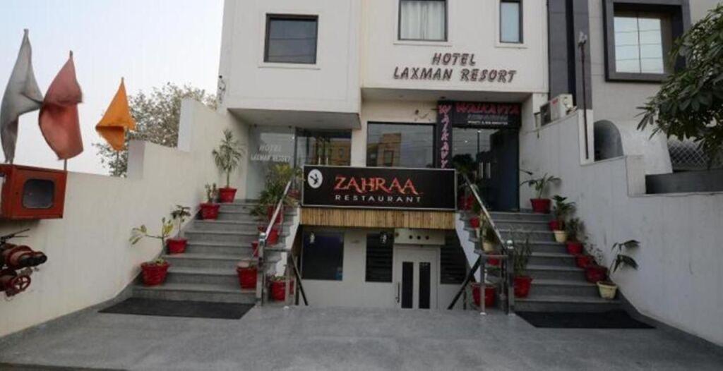 Агра: Hotel Laxman Resort