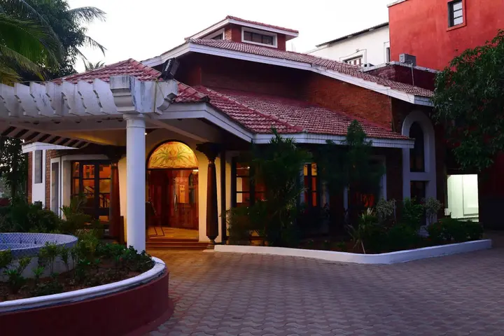 Ковелонг: Green Coconut Resort