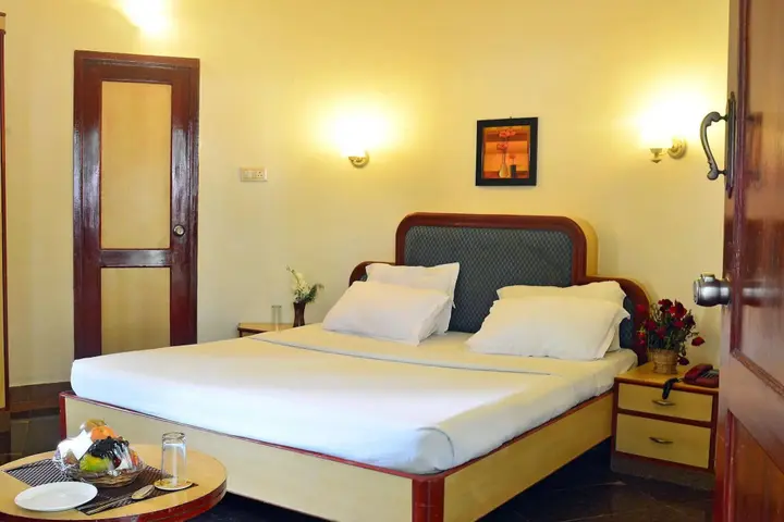 Ковелонг: Green Coconut Resort
