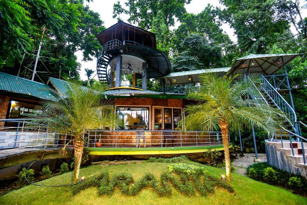 Уттар Митиали: Aranya Resorts