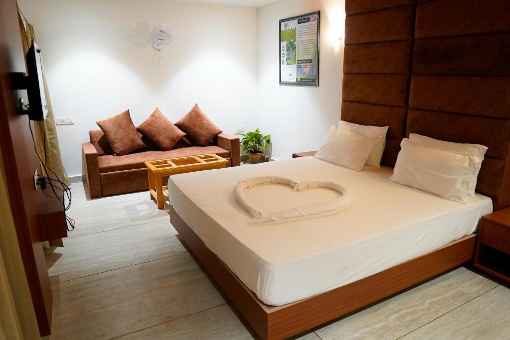 Уттар Митиали: Aranya Resorts