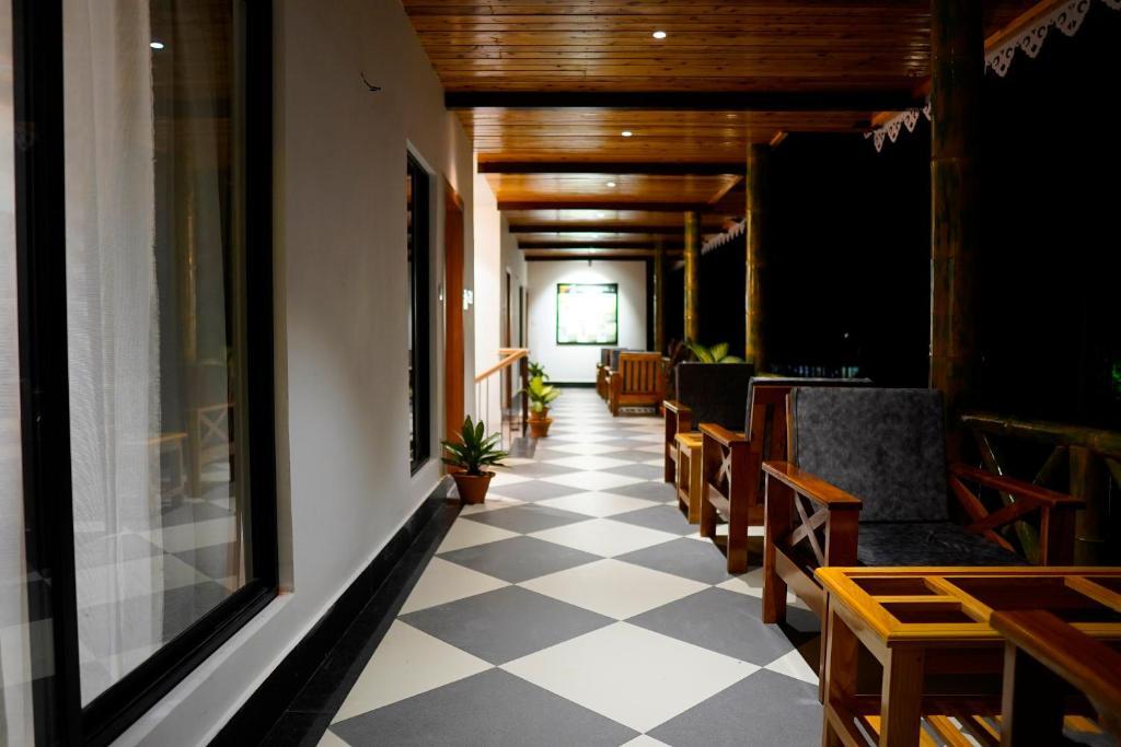 Уттар Митиали: Aranya Resorts
