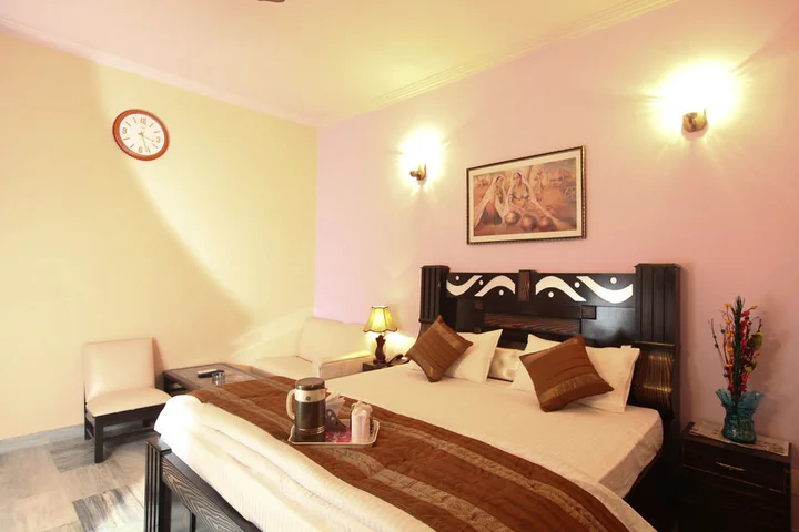 Нойда: OYO Rooms Noida Golf Course