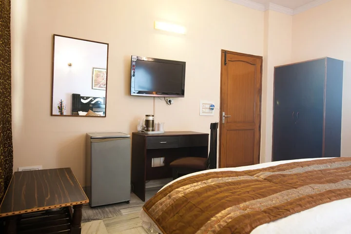 Нойда: OYO Rooms Noida Golf Course