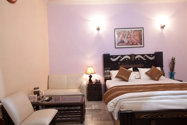 Нойда: OYO Rooms Noida Golf Course