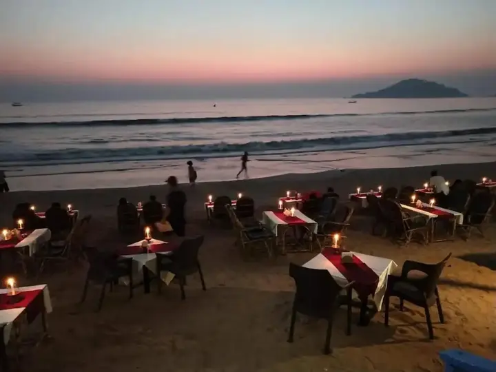 Южный Гоа: Royal Touch Beach Huts & Restaurant