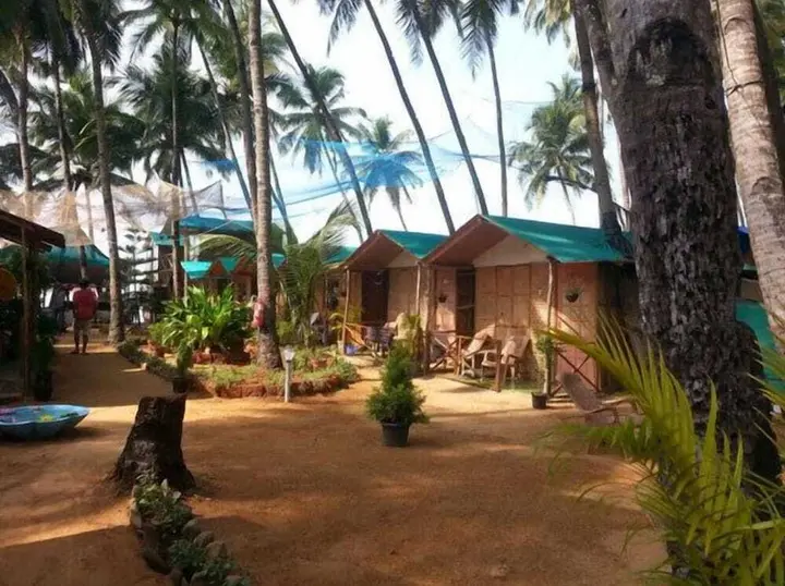 Южный Гоа: Royal Touch Beach Huts & Restaurant