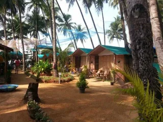 Южный Гоа: Royal Touch Beach Huts & Restaurant