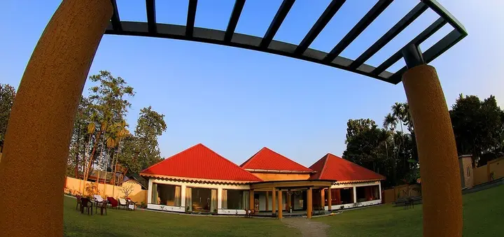 Уттар Митиали: The Reserve Gorumara