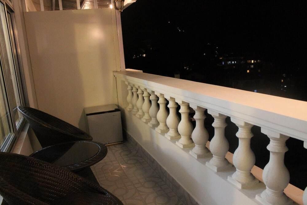 Дарджилинг: Hotel White Yak Darjeeling