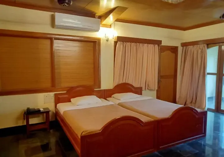 Махабалипурам: Sea Breeze Beach Resort