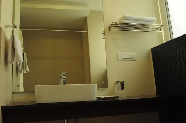 Бангалор: Ixora Suites
