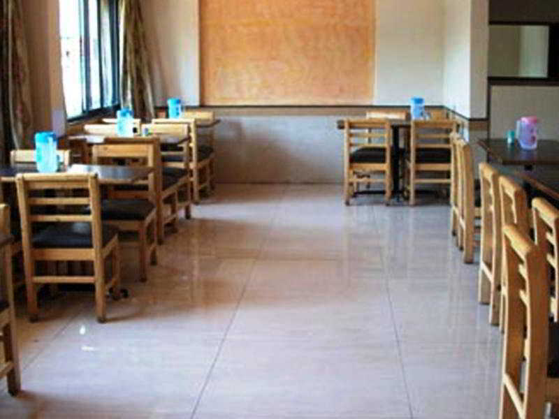 Пуна: Hotel Tourist International