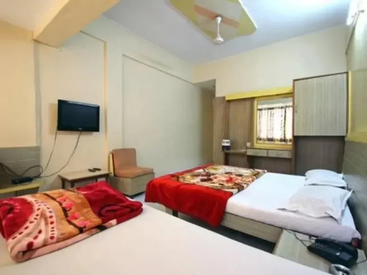 Пуна: Hotel Tourist International