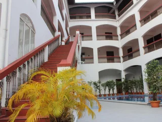 Коччи: The Killians Boutique Hotel