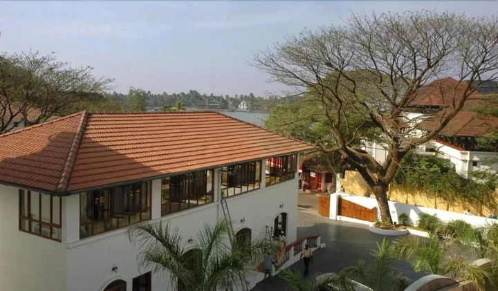 Коччи: The Killians Boutique Hotel
